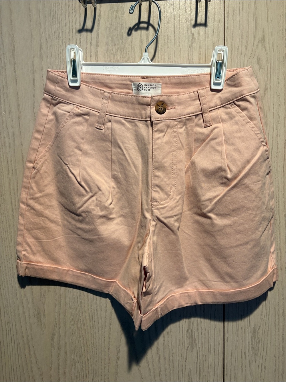 Candace Cameron Bure Light Blush Pleated High-Rise Women’s Shorts NWOT